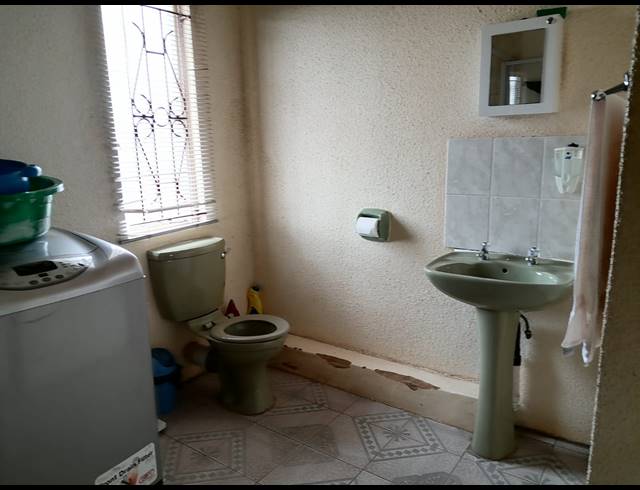 3 BEDROOM HOUSE FOR SALE IN TLHABANE WEST
